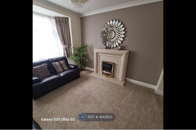 Southall Middlesex, Southall photo 3
