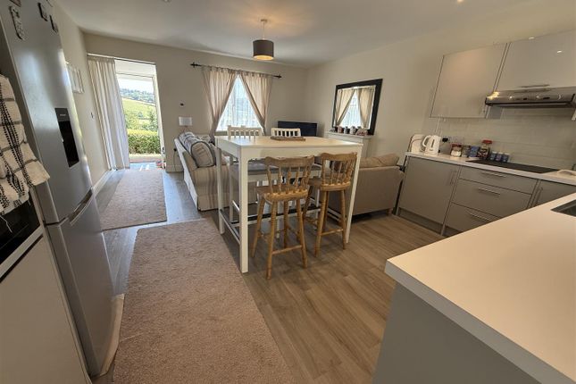 Ashgrove, Nr. Kidwelly, Kidwelly photo 4