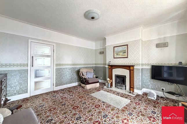 14 Springfield Lane, Manchester photo 4