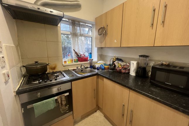 Maisonette for sale in North Circular Road, London