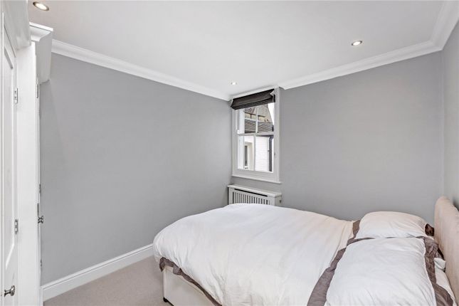 Flat to rent in Byam Street, Fulham