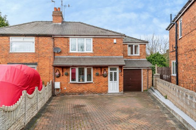 3-bed house on 2, Peach Avenue, Wednesbury, £250,000