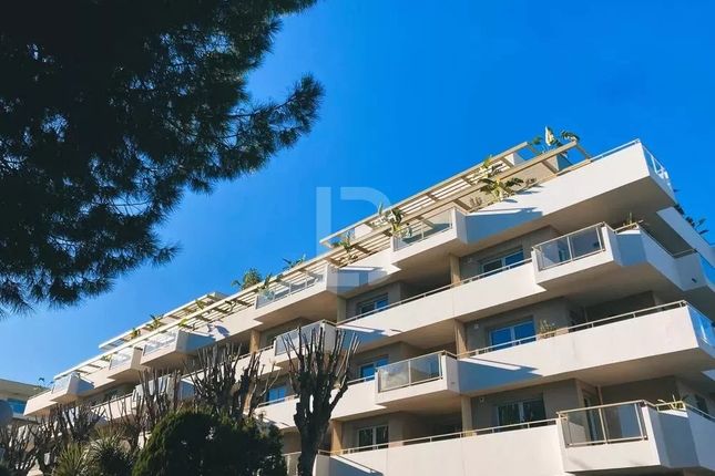 Apartment for sale in Cagnes-Sur-Mer, 06800, France