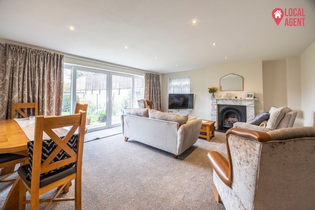 138a, Upper Heath Lane, Dartford photo 4
