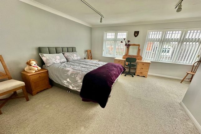 Detached house for sale in Valley Road, Braintree