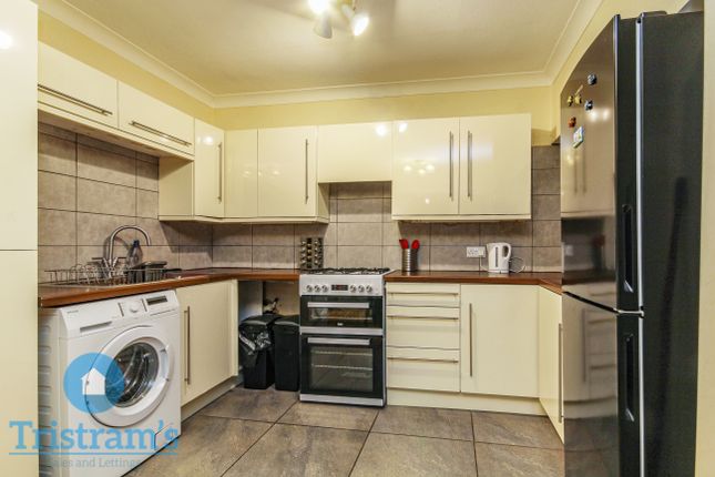 Flat for sale in Aeneas Court, Mansfield Road, Nottingham