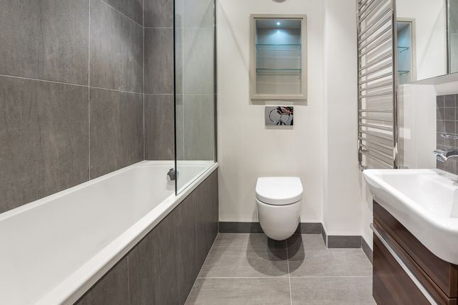 Flat 26, 1, Victoria Villas, Richmond photo 3