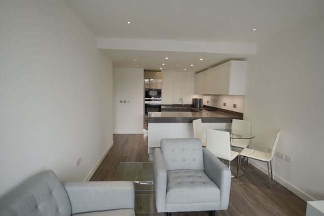 Flat for sale in Canter Way, London