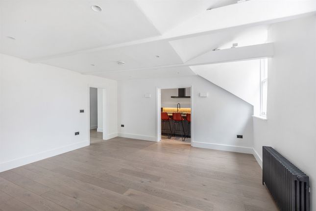 Thumbnail Flat to rent in Bolton Gardens, London