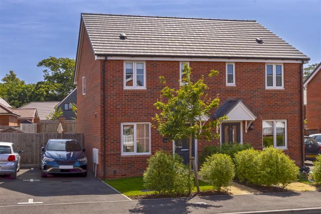 For Sale By Aspire Residential | Gerbera Road