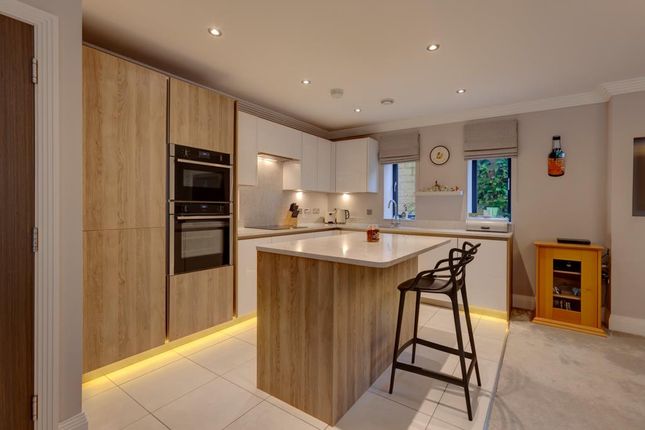 Flat for sale in Ivy Park Road, Sheffield