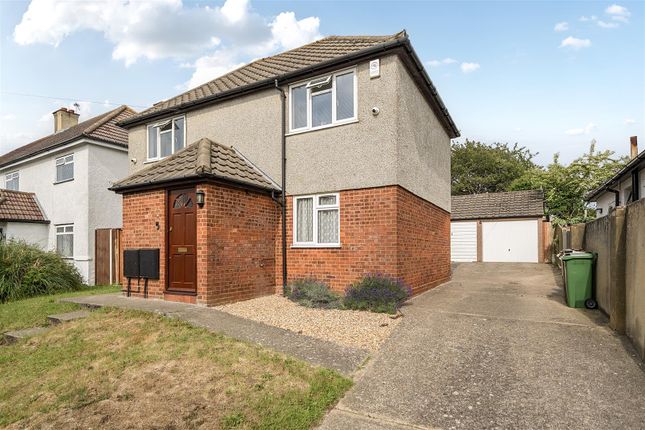 1-bed maisonette on 67a, Rookwood Avenue, Wallington, £280,000