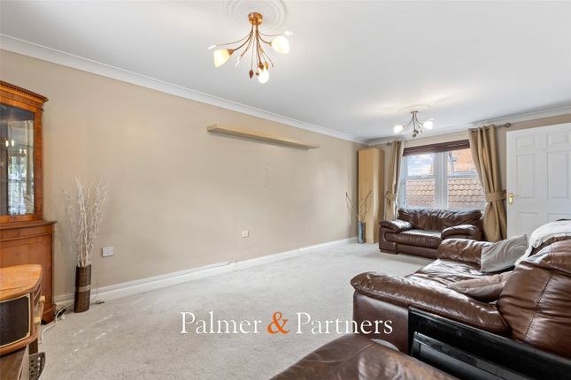 30, Septimus Drive, Colchester photo 4