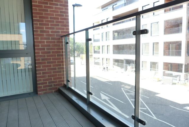 Elstree Apartments, Silverworks Development, Colindale photo 4