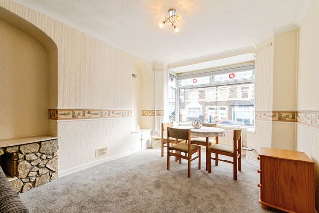 75, King Street, Pontypridd photo 4