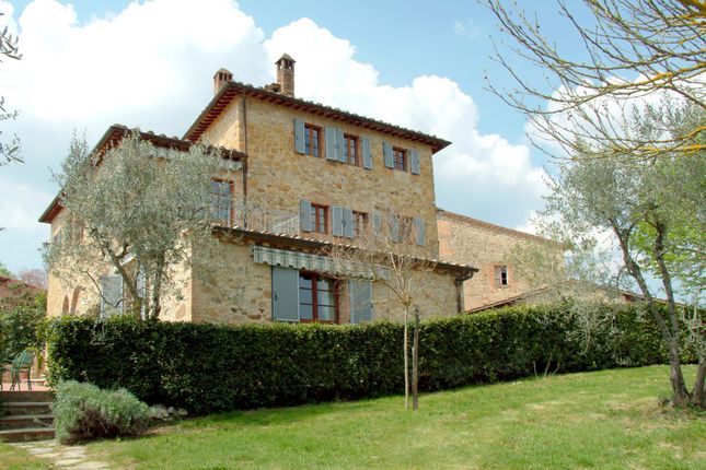 Properties for sale in Siena (Town), Siena, Tuscany, Italy - Primelocation