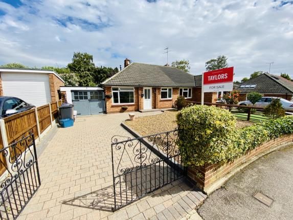 Bungalows for sale in herts