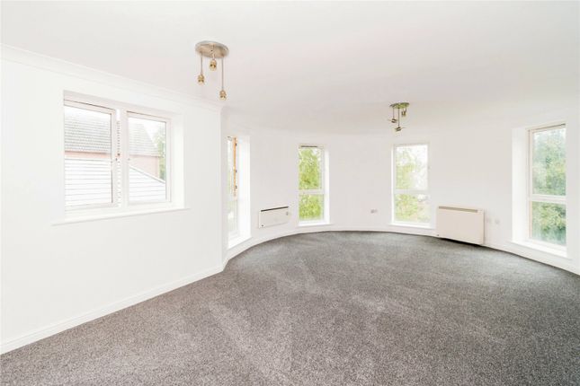 Flat 38 Rosida Gardens, 23, Hill Lane, Hampshire photo 2