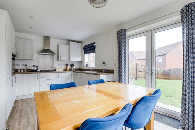 1 Hanover Court, Nottingham photo 3