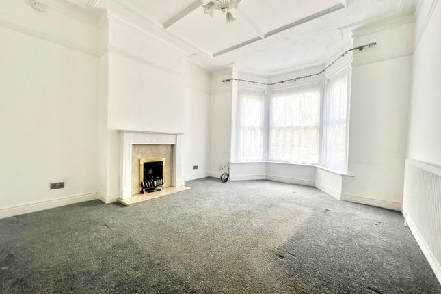 660, Barnsley Road, Sheffield photo 2