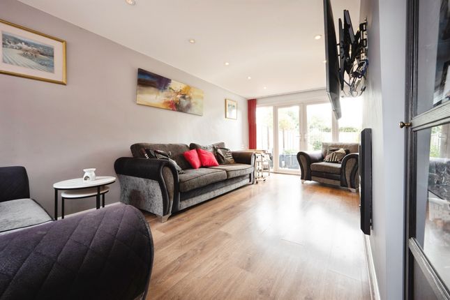 18, Danes Way, Leighton Buzzard photo 4