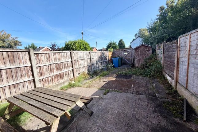 169, Stand Lane, Manchester photo 5