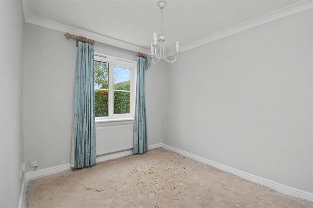 20, Denne Close, Corby photo 3
