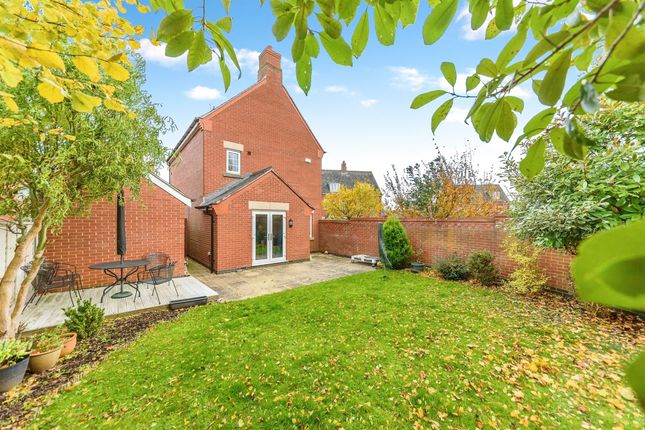 Detached house for sale in Hawfinch Green, Desborough, Kettering