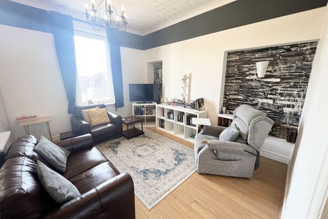 Flat 3 4, Galloway Place, Saltcoats photo 2