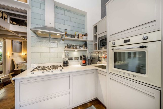Flat 2, 7, St. Stephens Crescent, London photo 4