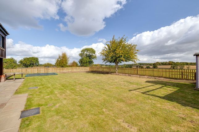 The Haybarn, St. Elphin's View, Warrington photo 4