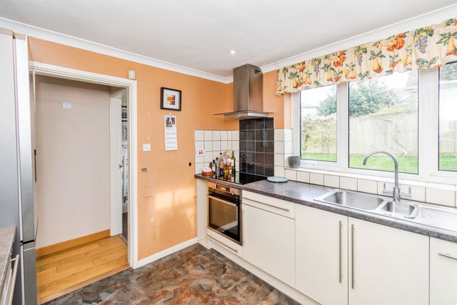 4, Armada Drive, Southampton photo 3