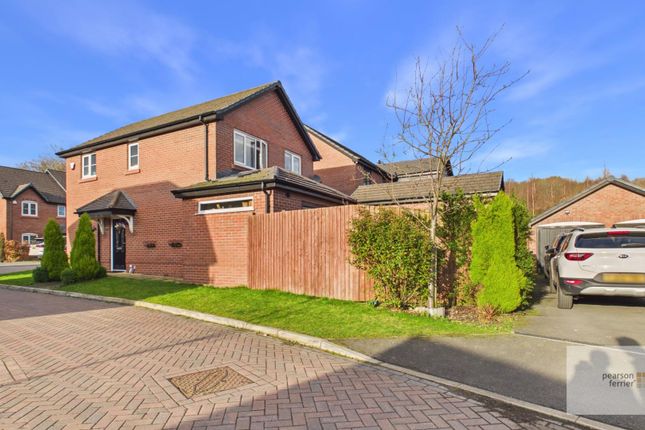 46, Lowes Road, Bury photo 2
