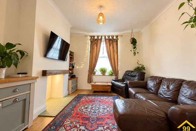 3, Upper Bridge Street, Pontypool photo 2