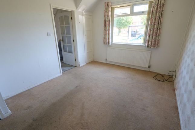10, Warton Avenue, Morecambe photo 3