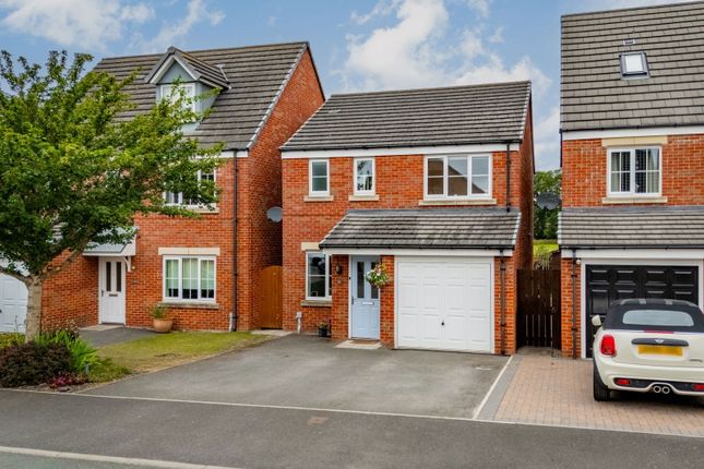 22, Holme Farm Way, Pontefract photo 3