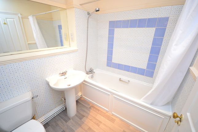 Flat 2, 9, Sillwood Street, Brighton photo 4