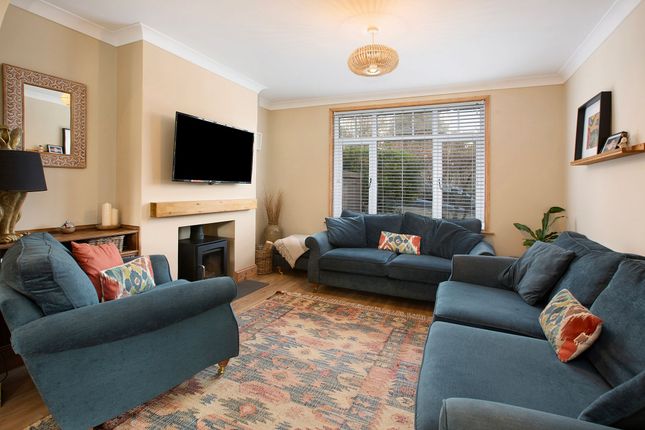 4 Heywoods Road, Teignmouth photo 3