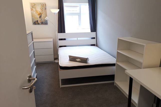 Bedroom 2-2