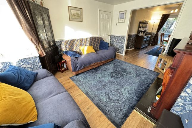 5 Arundel Road, Willenhall photo 4