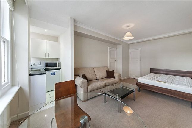 Flat 68, 39, Hill Street, London photo 2