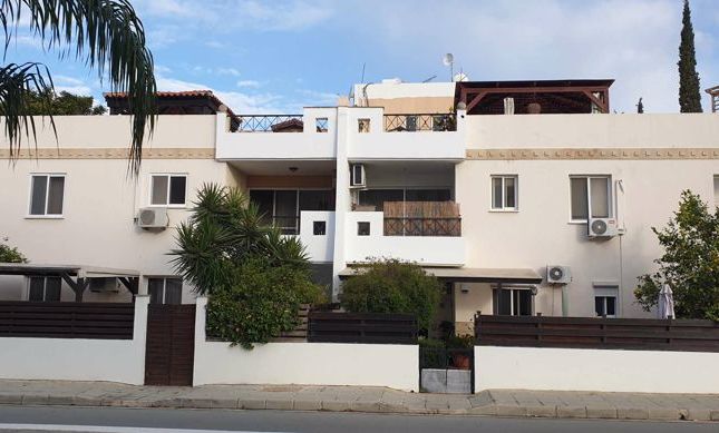Thumbnail Apartment for sale in Oroklini, Larnaca, Cyprus