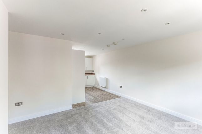 12, Meadow House Drive, COVENTRY photo 3