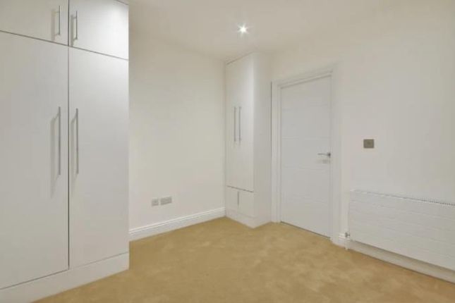 Flat to rent in Russell Road, West Hendon, London