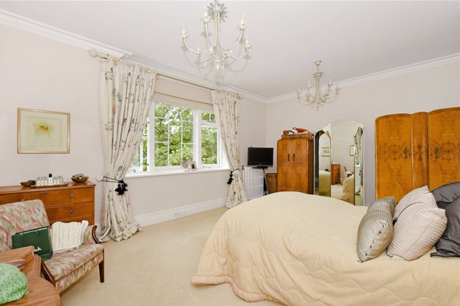 Detached house to rent in Bolton Avenue, Windsor, Berkshire