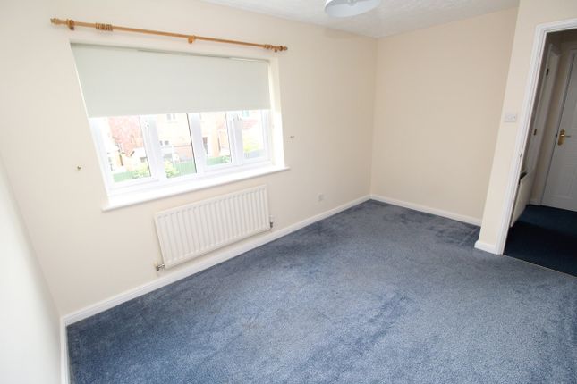 Detached house to rent in Burrows Close, Narborough, Leicester