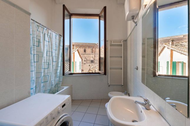 Apartment for sale in Siena, Siena, Toscana