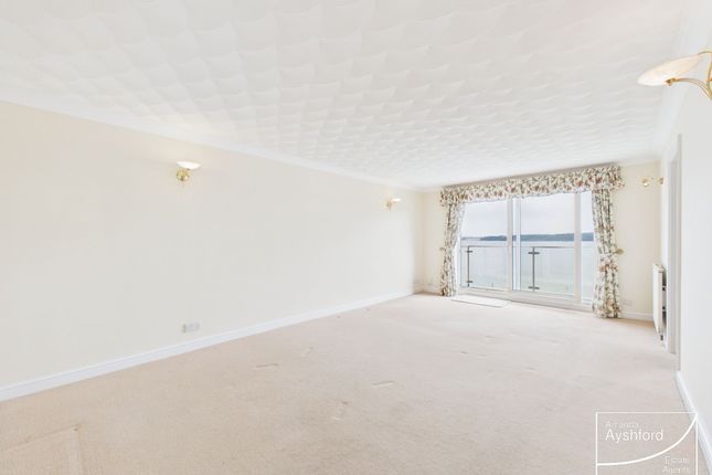 Flat 12, Seaborne Court, Paignton photo 3