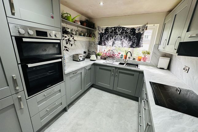 14A, Garth Lane, Selby photo 2