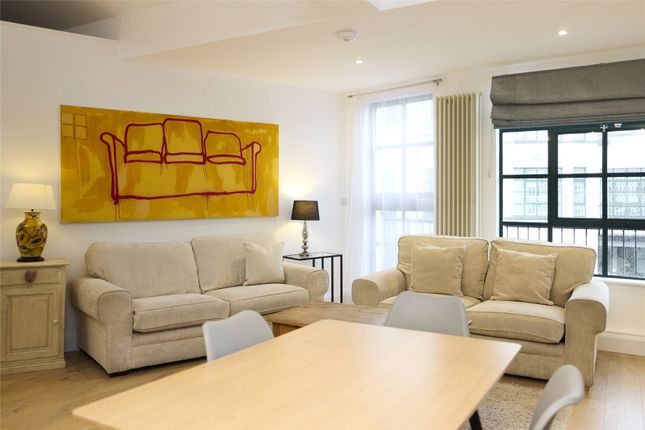 Flat 1 Unit 1 Melbray Mews, 138, Hurlingham Road, London photo 5